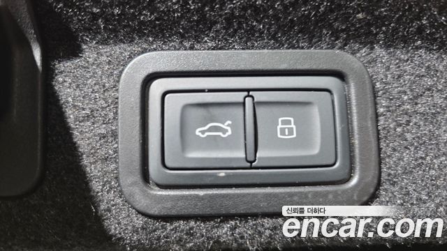 Audi A6 2023 — photo 24