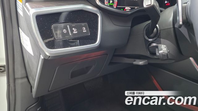 Audi A6 2023 — photo 30