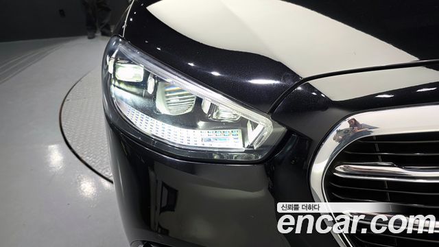 Mercedes-Benz S-Class 2022 — photo 8