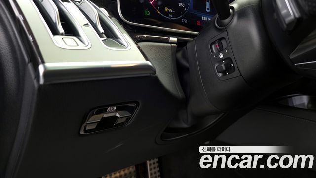 Mercedes-Benz S-Class 2022 — photo 29
