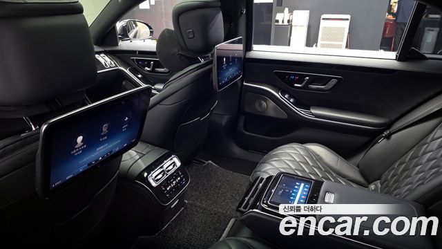 Mercedes-Benz S-Class 2022 — photo 30