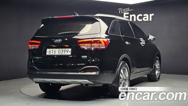Kia Sorento 2016 — photo 2