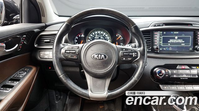 Kia Sorento 2016 — photo 12