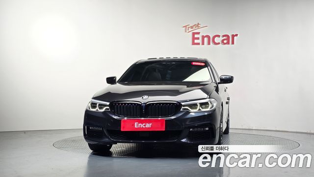 BMW 5-Series 2018 — photo 3