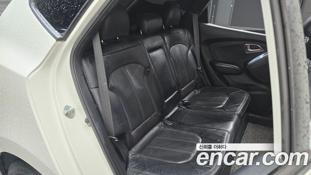 Hyundai Tucson 2010 — photo 12