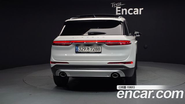 Lincoln Corsair 2022 — photo 4