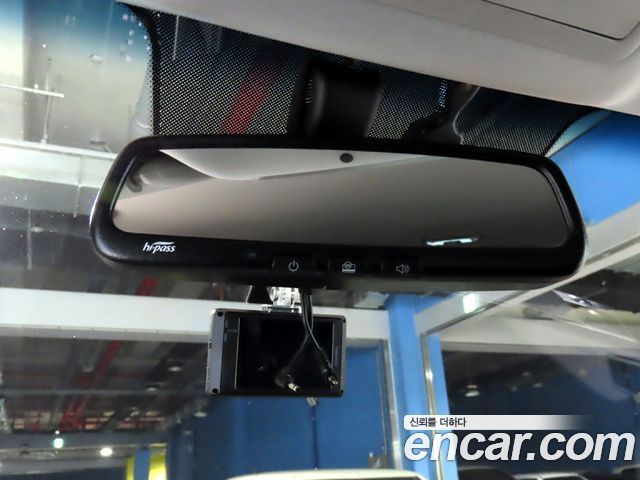 KG Mobility Rexton 2018 — photo 16