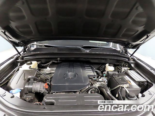 KG Mobility Rexton 2018 — photo 19