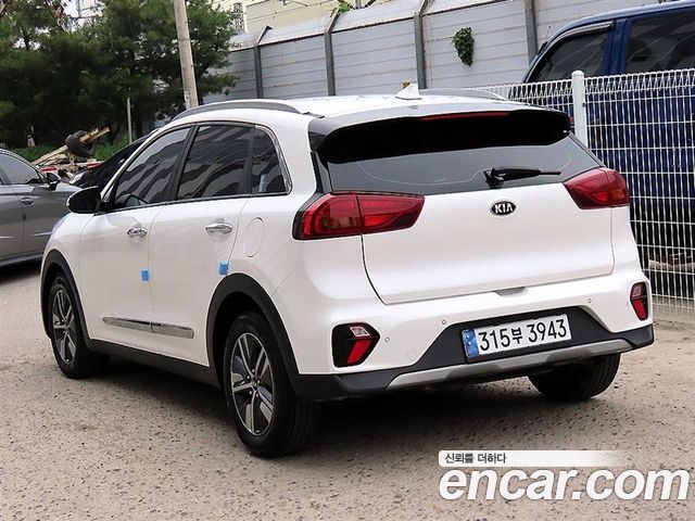 Kia Niro 2021 — photo 3
