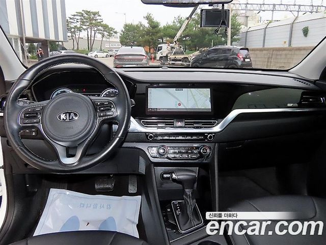 Kia Niro 2021 — photo 7