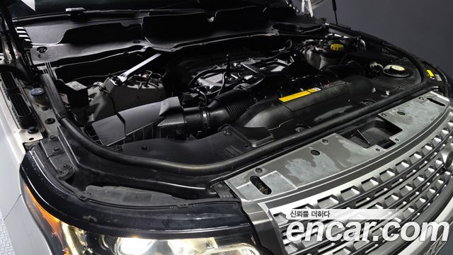 Land Rover Range Rover 2017 — photo 6