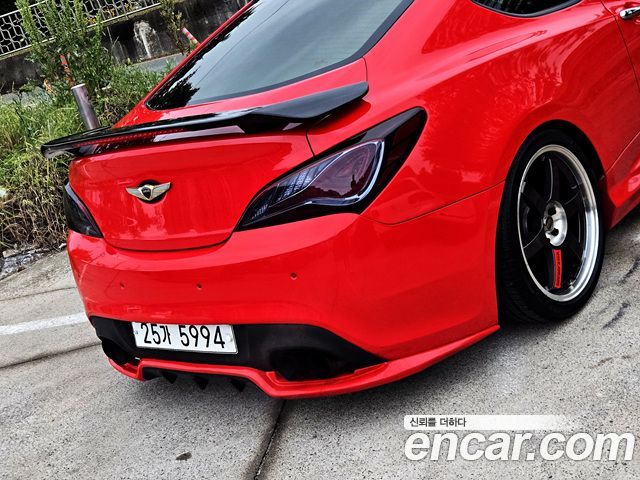 Hyundai Genesis 2012 — photo 18