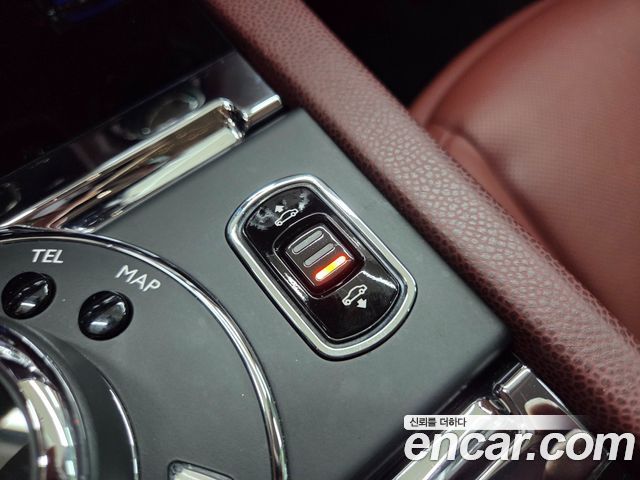 Rolls-Royce Wraith 2016 — photo 15