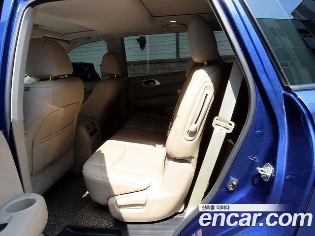 Nissan Pathfinder 2017 — photo 6