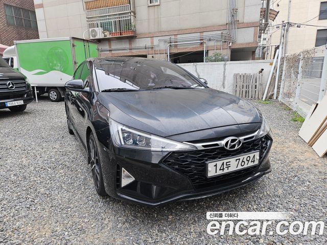 Hyundai AVANTE 2019 — photo 1