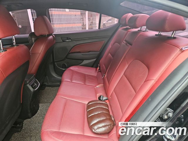 Hyundai AVANTE 2019 — photo 6