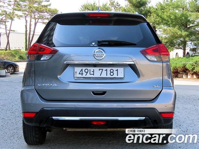 Nissan X-Trail 2018 — photo 4