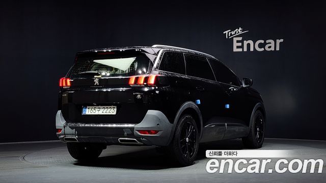 Peugeot 5008 2019 — photo 2