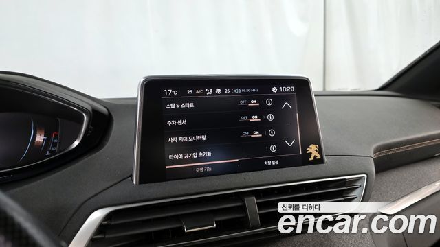 Peugeot 5008 2019 — photo 19