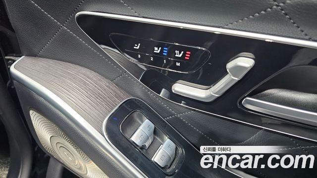 Mercedes-Benz S-Class 2022 — photo 18