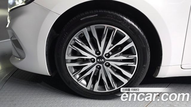 Kia K7 2020 — photo 5