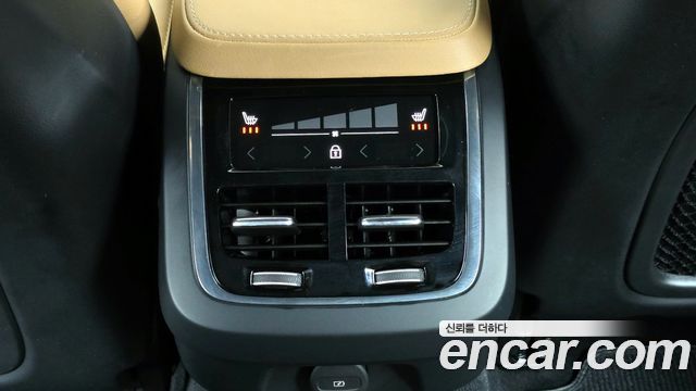 Volvo V90 2021 — photo 25