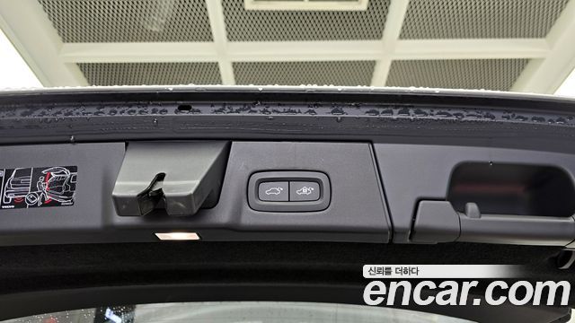 Volvo V90 2021 — photo 29