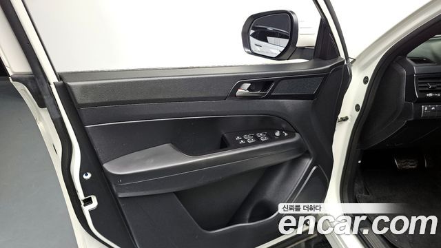 KG Mobility Rexton 2021 — photo 14