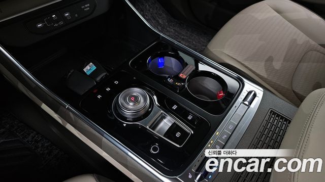 Kia Canival 2024 — photo 9