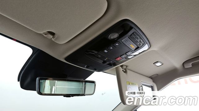 Kia Canival 2024 — photo 16