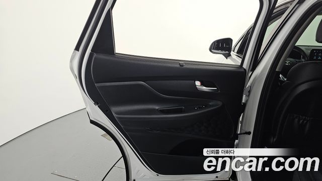 Hyundai Santafe 2021 — photo 15