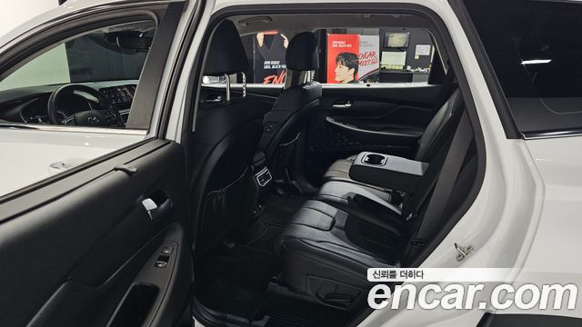 Hyundai Santafe 2021 — photo 16