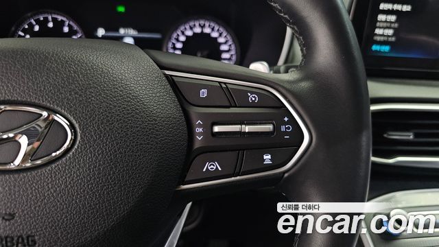 Hyundai Santafe 2021 — photo 37