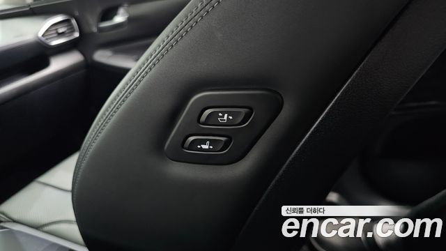 Hyundai Santafe 2021 — photo 39