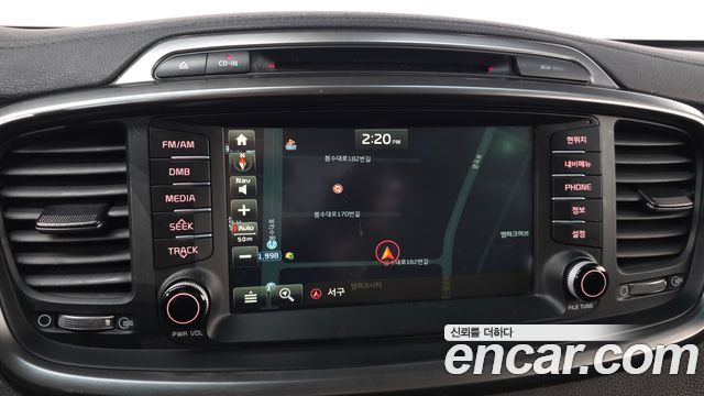 Kia Sorento 2016 — photo 14