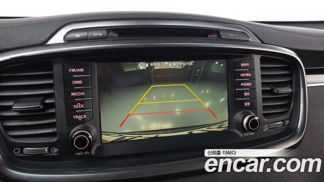 Kia Sorento 2016 — photo 15