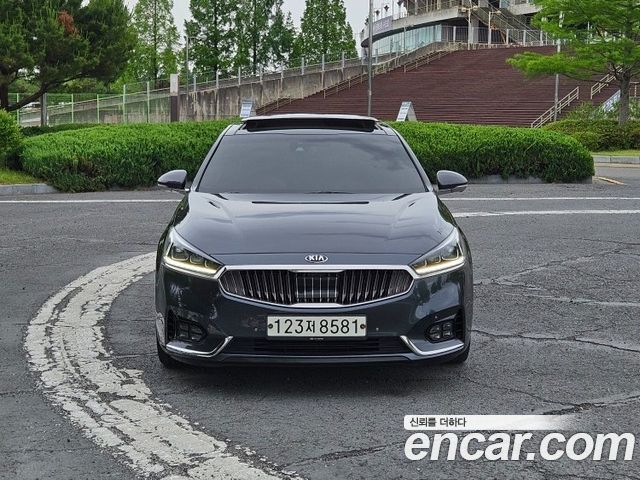 Kia K7 2017 — photo 1