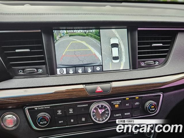 Kia K7 2017 — photo 9