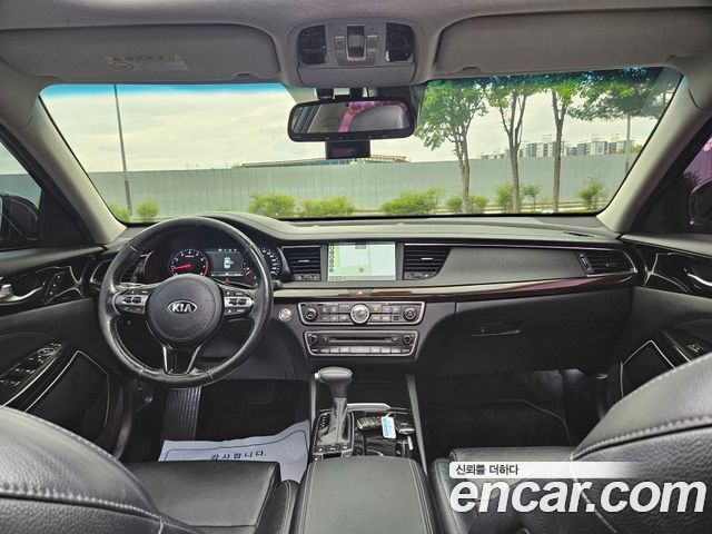 Kia K7 2017 — photo 14