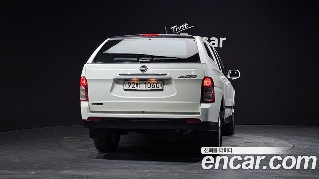 KG Mobility KORANDO 2014 — photo 4