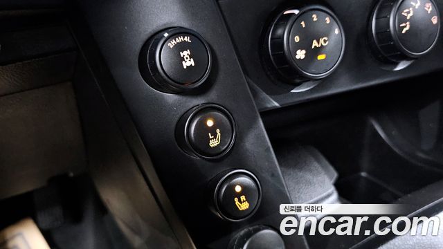 KG Mobility KORANDO 2014 — photo 25