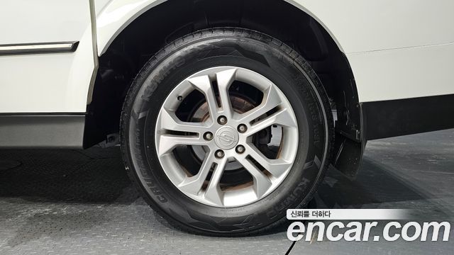 KG Mobility KORANDO 2014 — photo 7