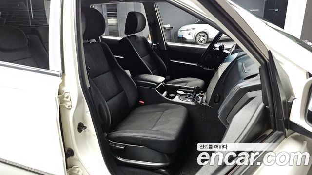 KG Mobility KORANDO 2014 — photo 16
