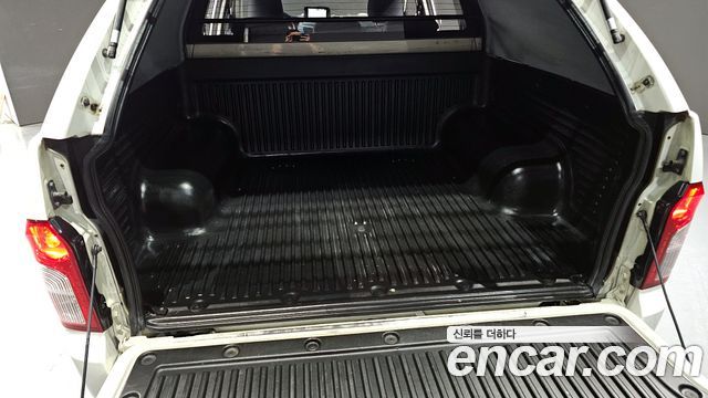 KG Mobility KORANDO 2014 — photo 29