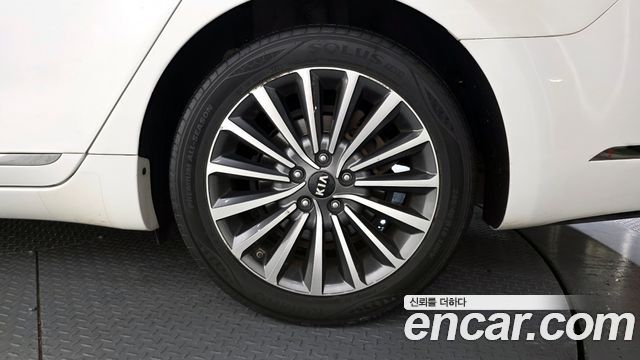 Kia K7 2016 — photo 7