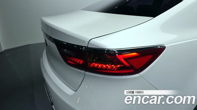 Kia K7 2016 — photo 9