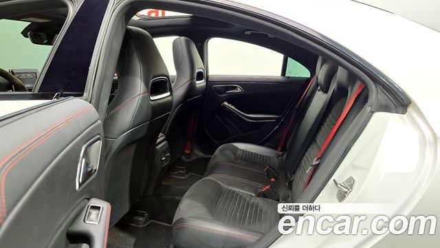 Mercedes-Benz CLA-Class 2018 — photo 17