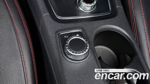 Mercedes-Benz CLA-Class 2018 — photo 25