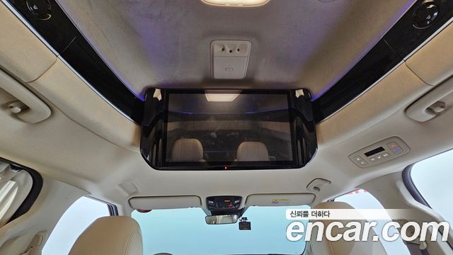 Kia Canival 2022 — photo 21