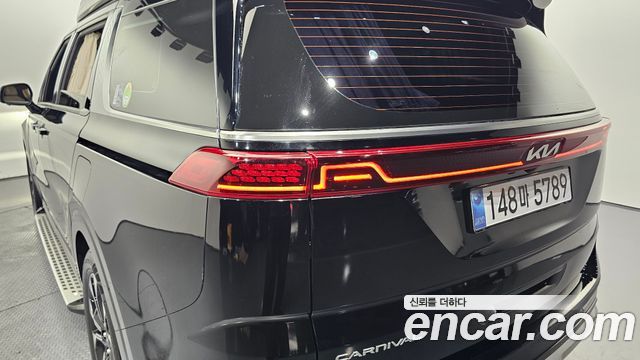 Kia Canival 2022 — photo 9